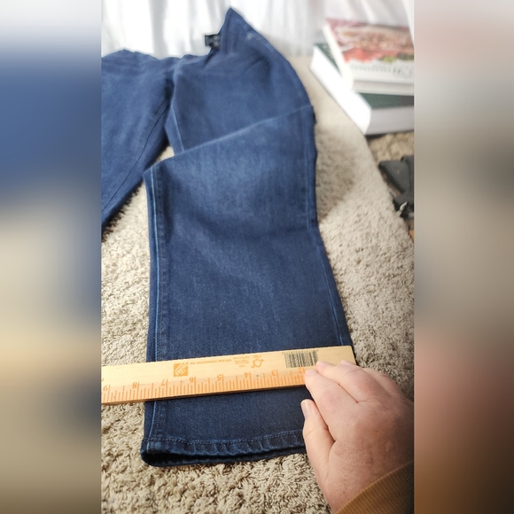 Women's Dark Blue Denim Jeans - Hudson - 8/29" - Picture 11 of 16